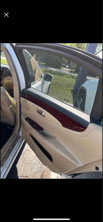 2008 Lexus LS 4th Gen - Image 11 of 14