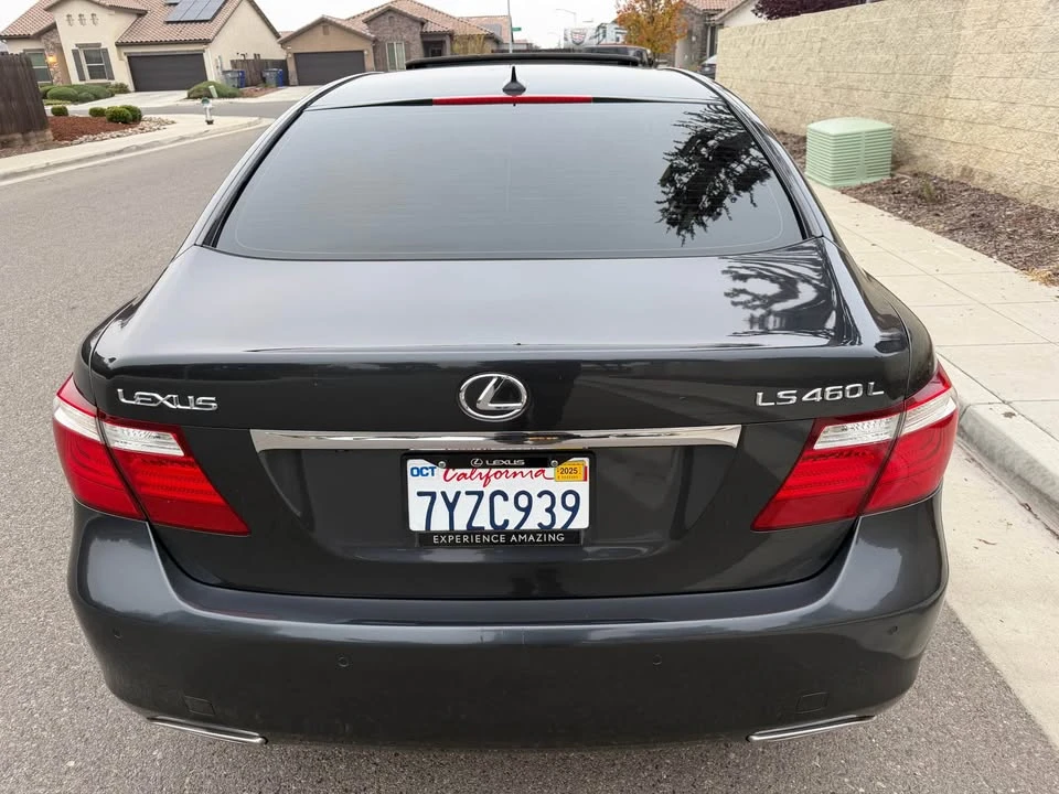 2008 Lexus LS 4th Gen - Image 5 of 15