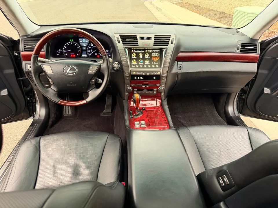 2008 Lexus LS 4th Gen - Image 12 of 15