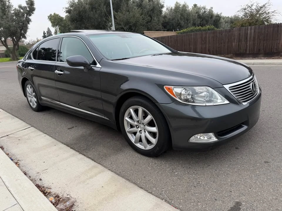 2008 Lexus LS 4th Gen - Image 2 of 15