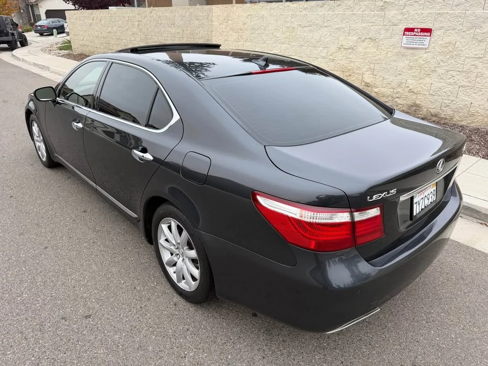 2008 Lexus LS 4th Gen - Image 4 of 15