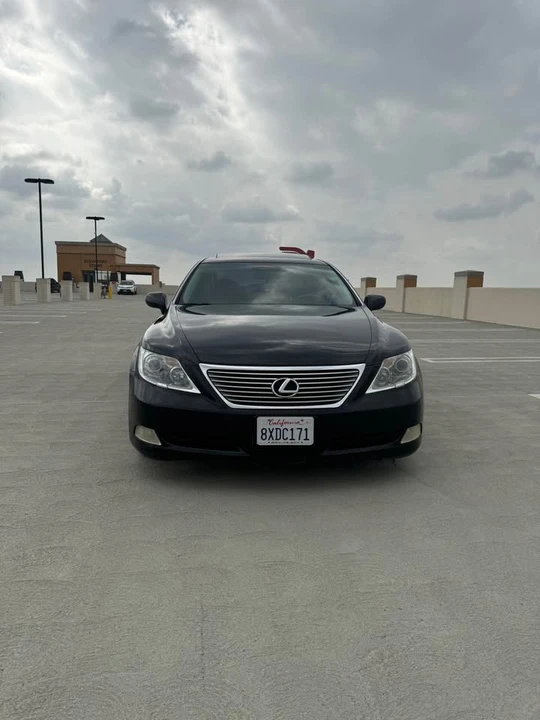 2008 Lexus LS 4th Gen - Image 2 of 12