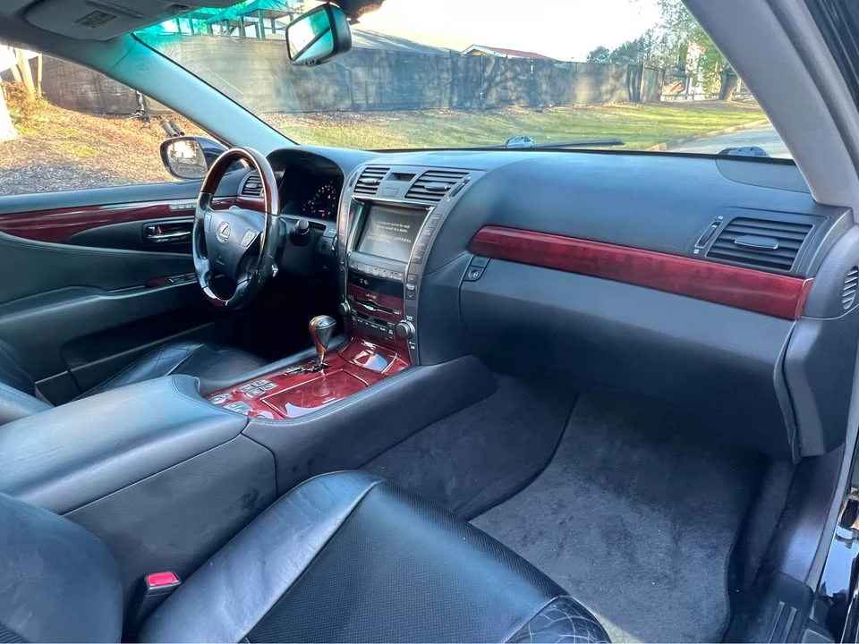 2008 Lexus LS 4th Gen - Image 13 of 20