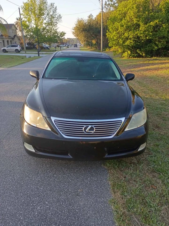 2008 Lexus LS 4th Gen - Image 2 of 3