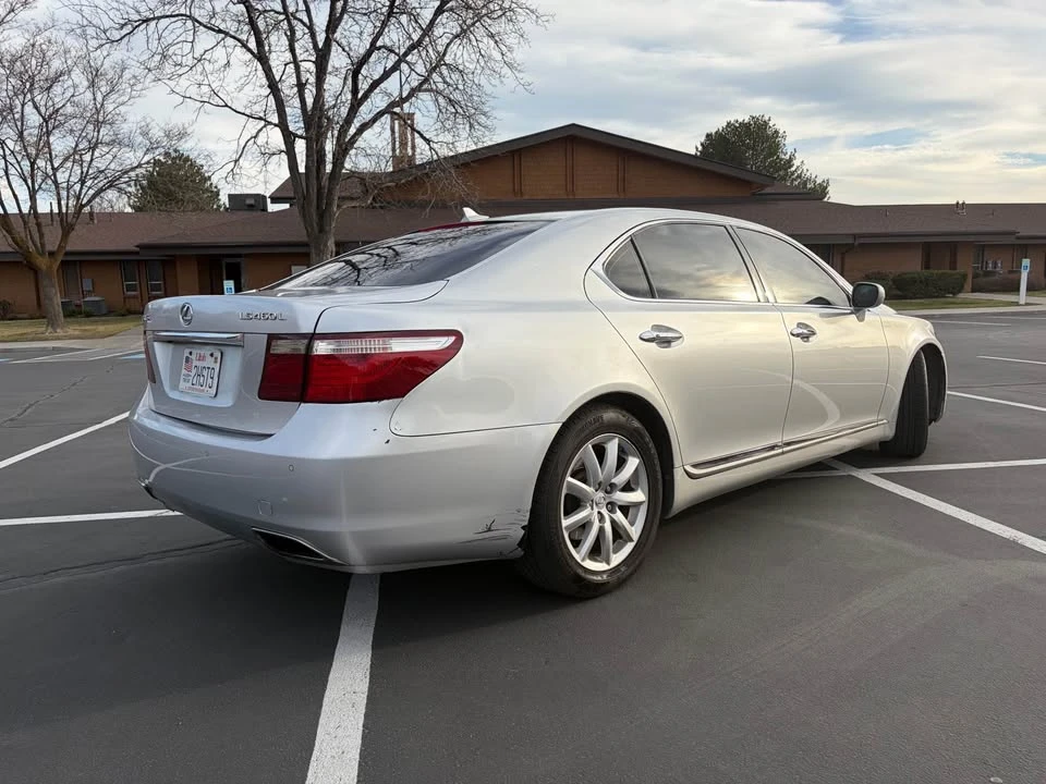 2008 Lexus LS 4th Gen - Image 2 of 10