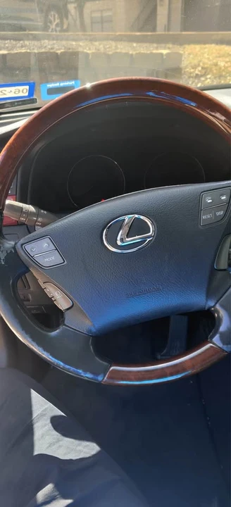 2008 Lexus LS 4th Gen - Image 6 of 6