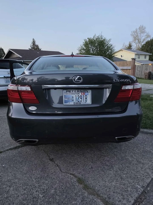 2008 Lexus LS 4th Gen - Image 17 of 20