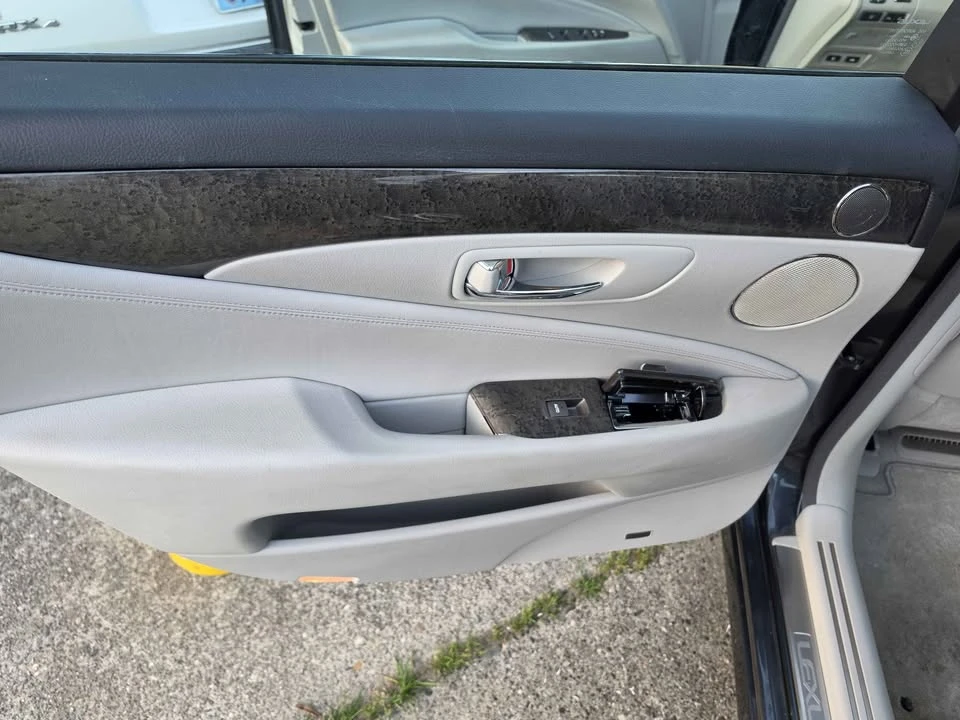 2008 Lexus LS 4th Gen - Image 2 of 20