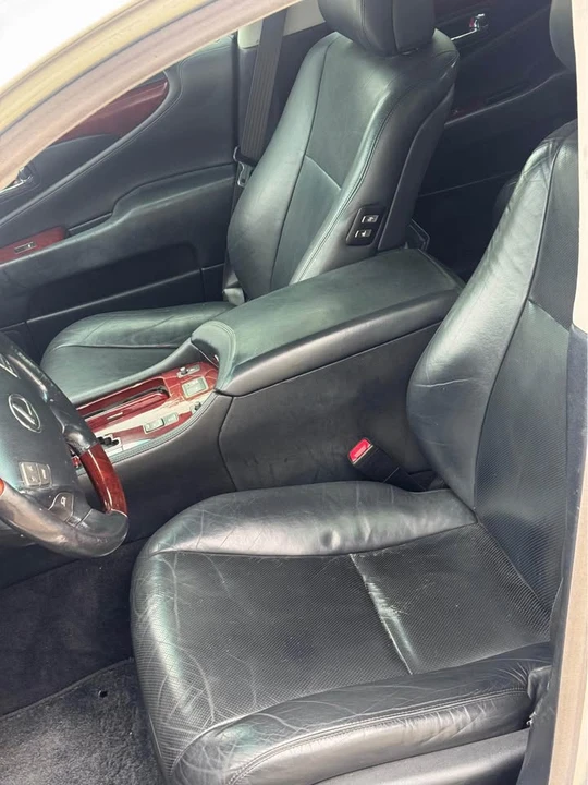 2008 Lexus LS 4th Gen - Image 6 of 8
