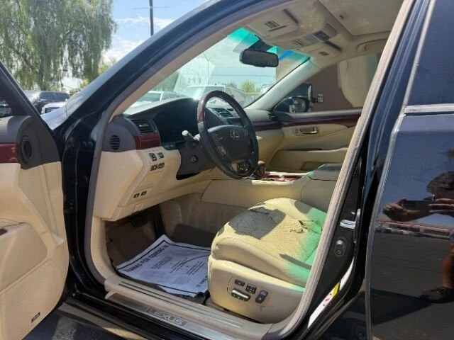 2008 Lexus LS 4th Gen - Image 11 of 19