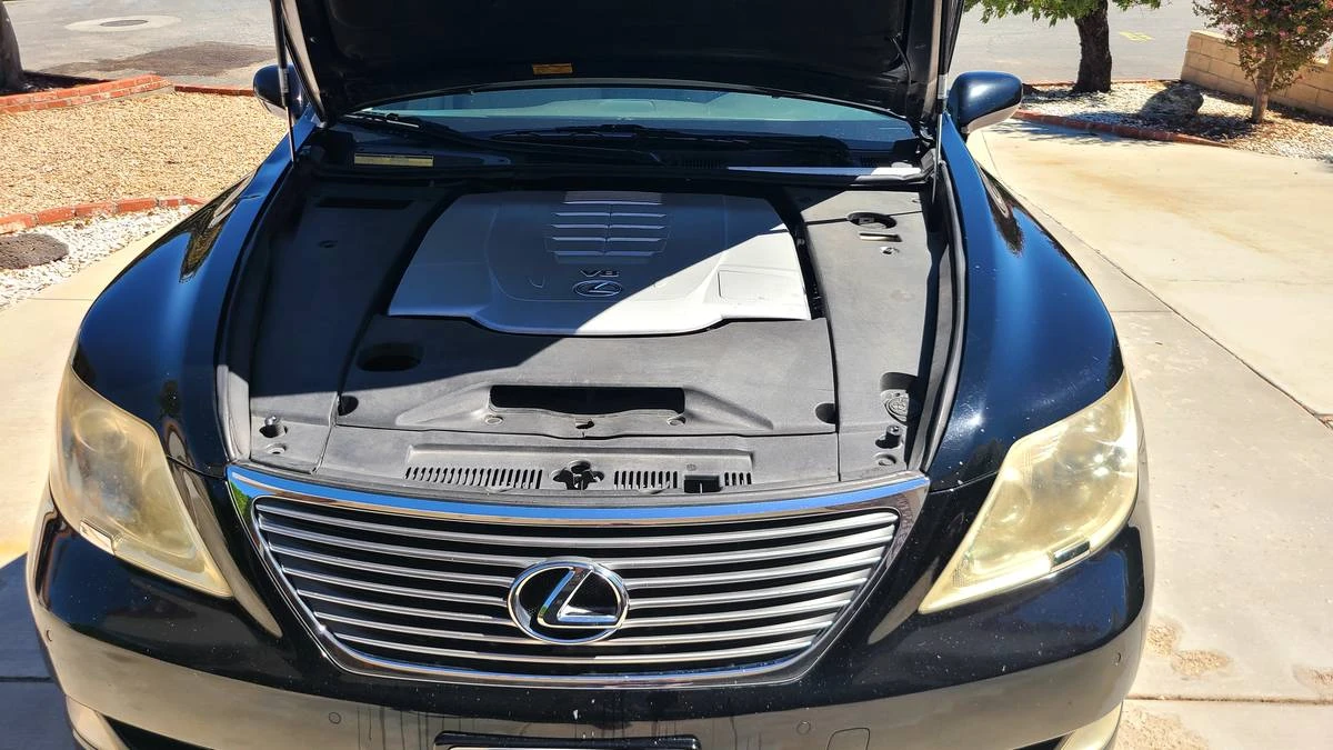 2008 Lexus LS 4th Gen - Image 9 of 9