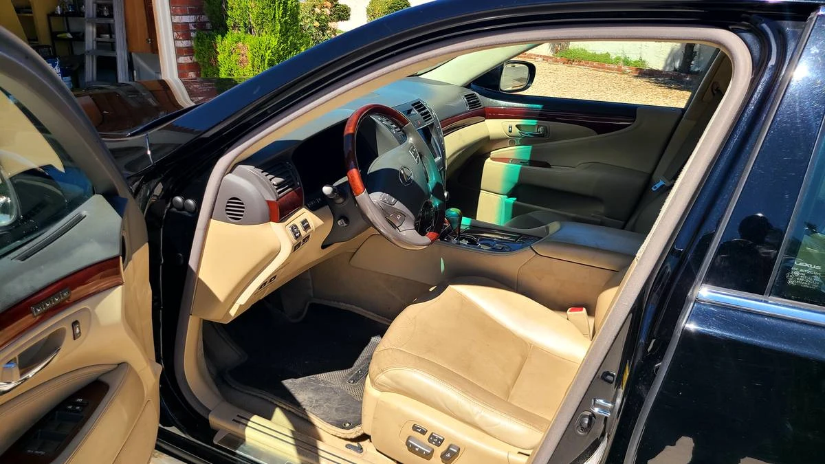 2008 Lexus LS 4th Gen - Image 7 of 9