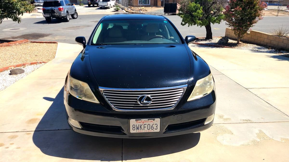 2008 Lexus LS 4th Gen - Image 2 of 9