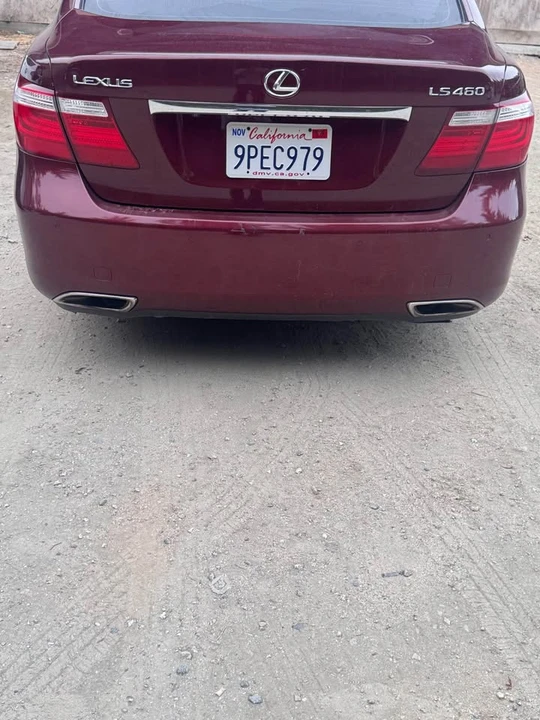 2008 Lexus LS 4th Gen - Image 2 of 3
