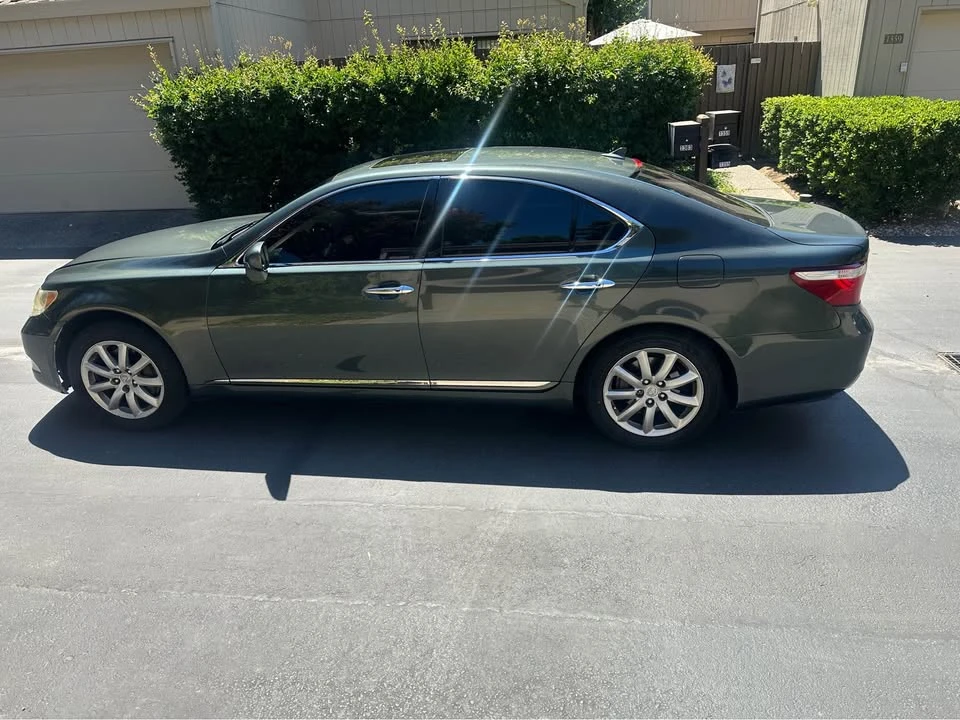 2008 Lexus LS 4th Gen - Image 6 of 11