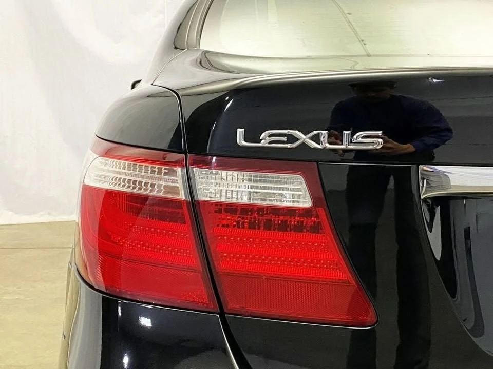 2008 Lexus LS 4th Gen - Image 5 of 20