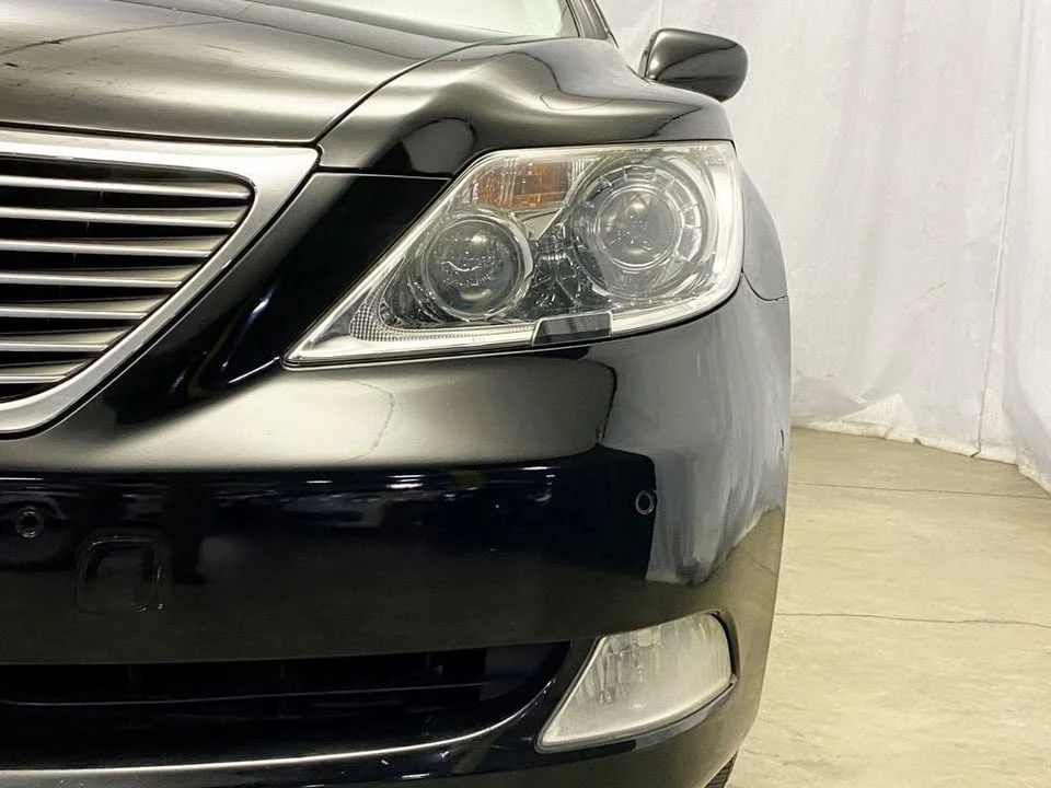 2008 Lexus LS 4th Gen - Image 12 of 20