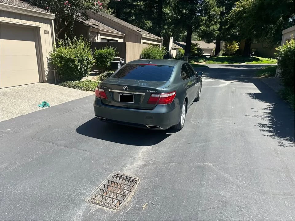 2008 Lexus LS 4th Gen - Image 4 of 11