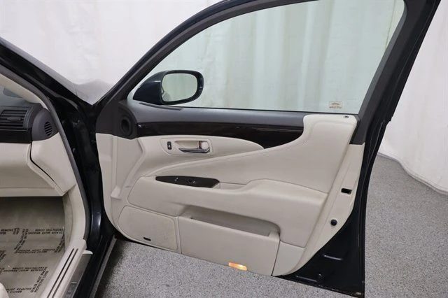 2008 Lexus LS 4th Gen - Image 20 of 20