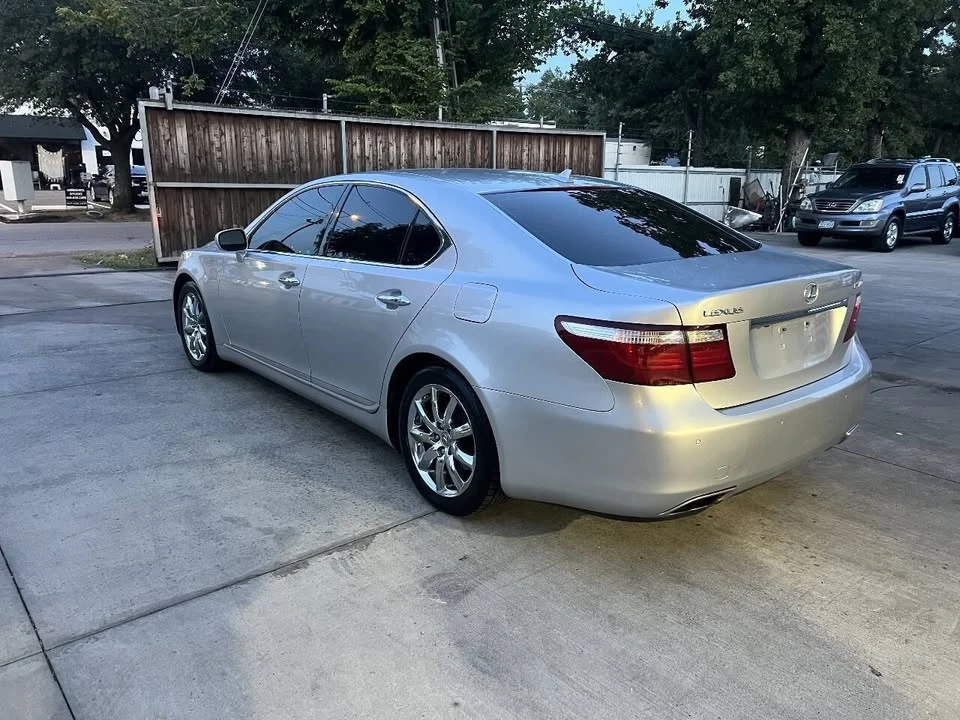 2008 Lexus LS 4th Gen - Image 7 of 16