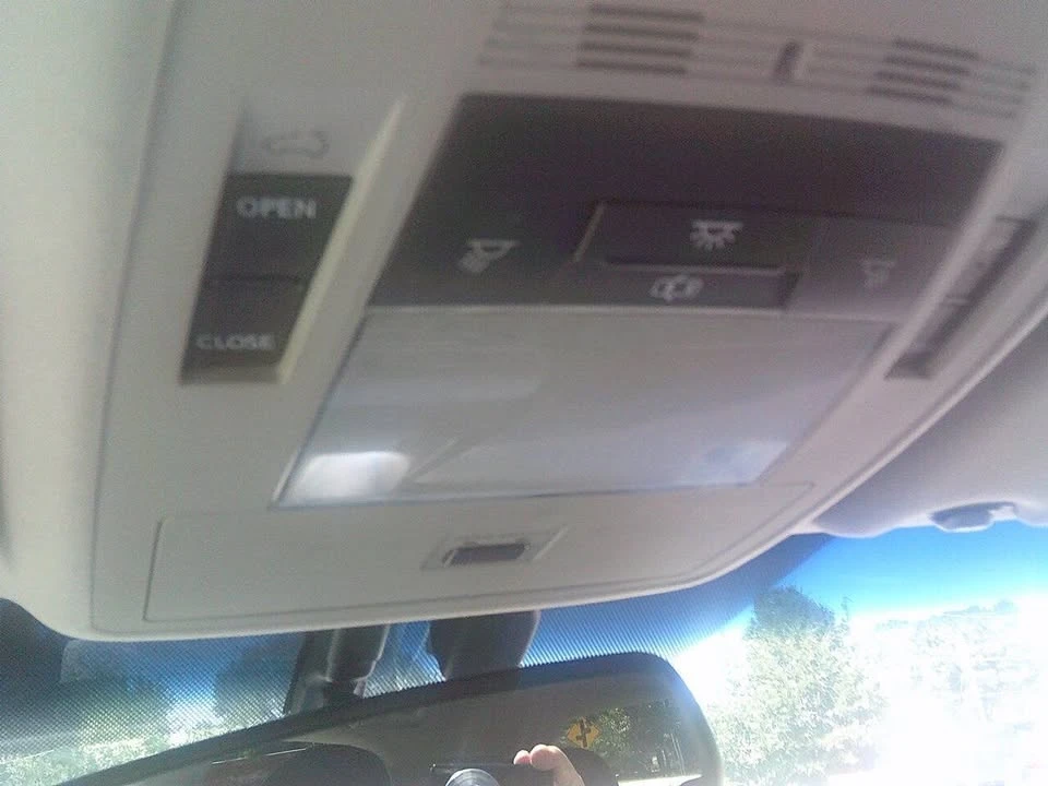2008 Lexus LS 4th Gen - Image 9 of 20