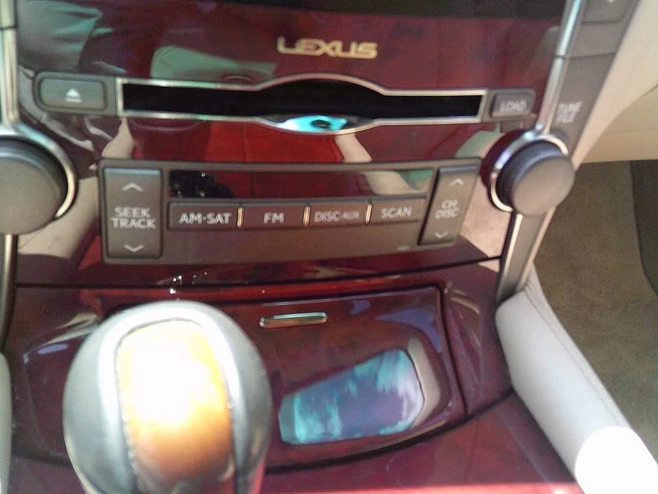 2008 Lexus LS 4th Gen - Image 12 of 20