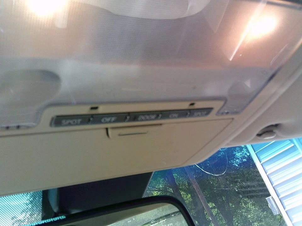 2008 Lexus LS 4th Gen - Image 14 of 20