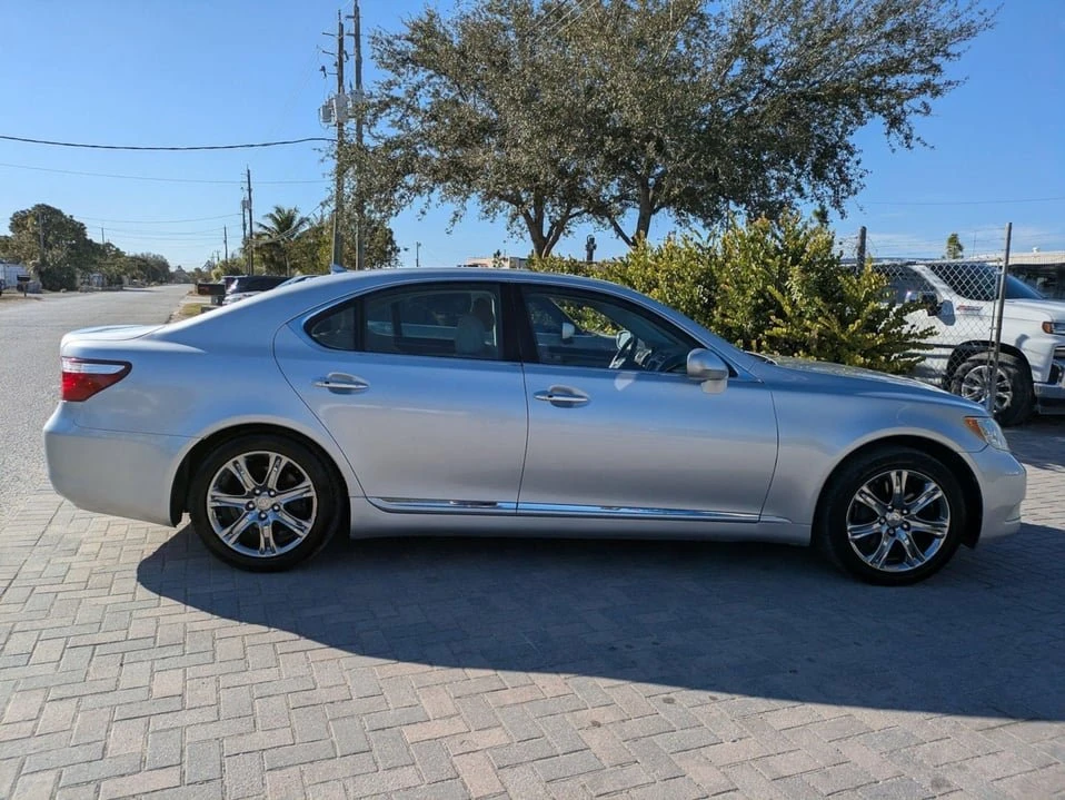 2008 Lexus LS 4th Gen - Image 2 of 20