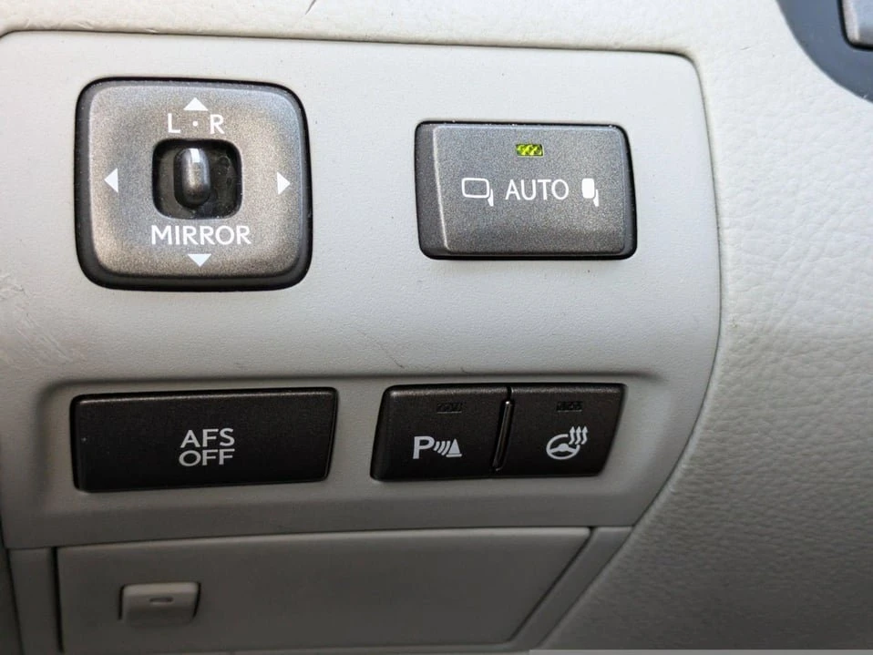 2008 Lexus LS 4th Gen - Image 19 of 20