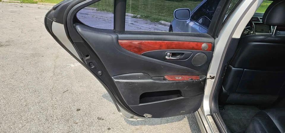2008 Lexus LS 4th Gen - Image 16 of 19