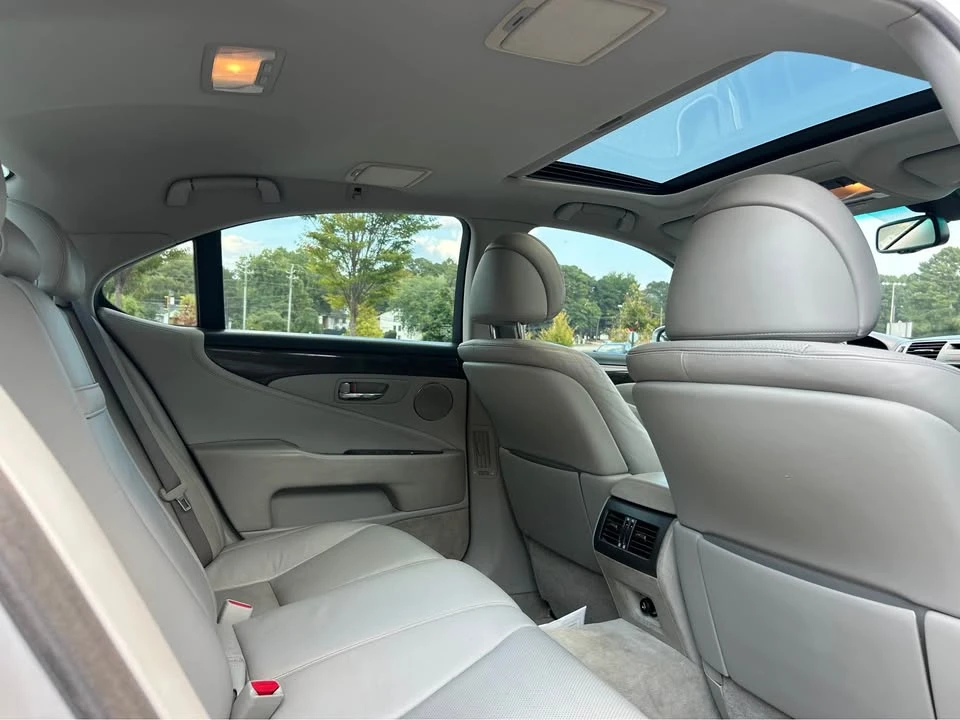 2008 Lexus LS 4th Gen - Image 12 of 12
