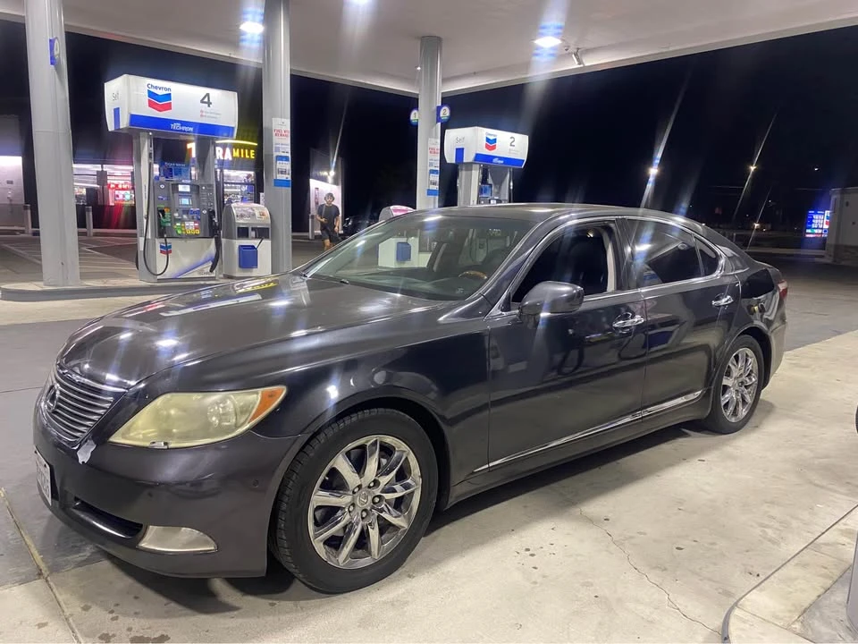 2008 Lexus LS 4th Gen - Image 3 of 10