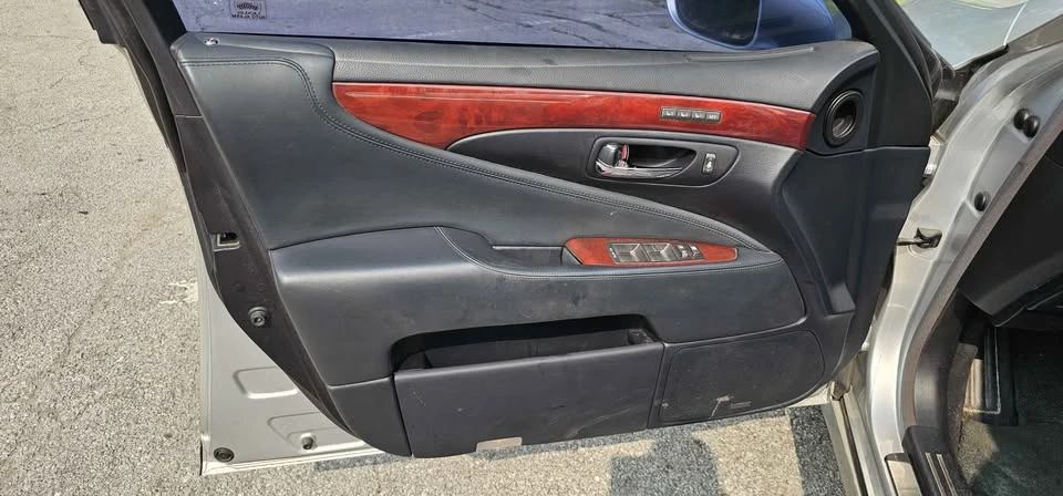 2008 Lexus LS 4th Gen - Image 7 of 19