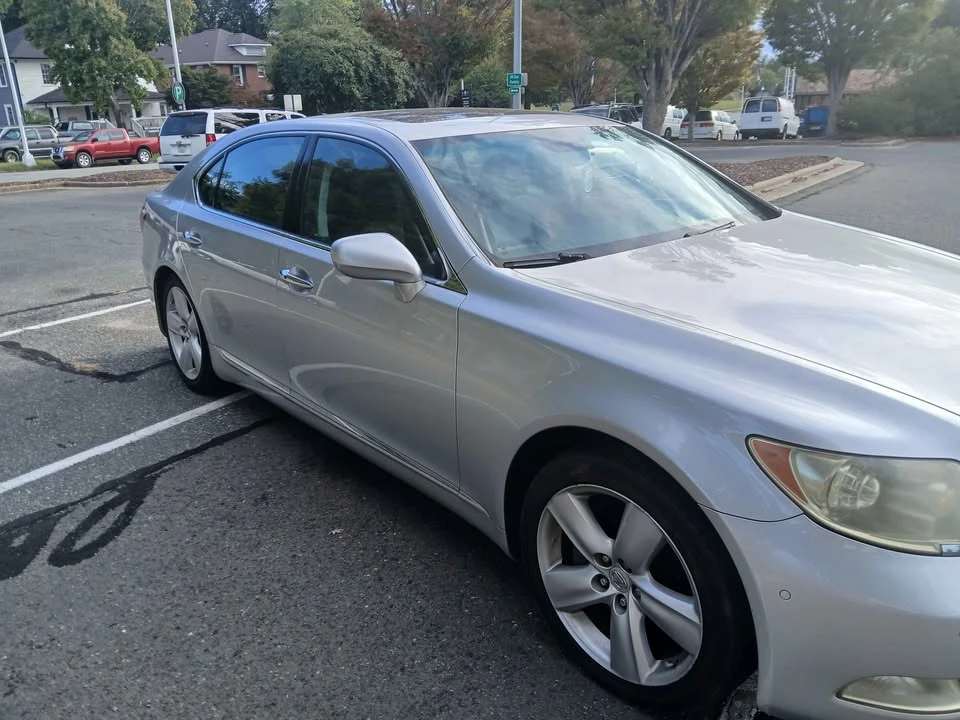 2008 Lexus LS 4th Gen - Image 3 of 6