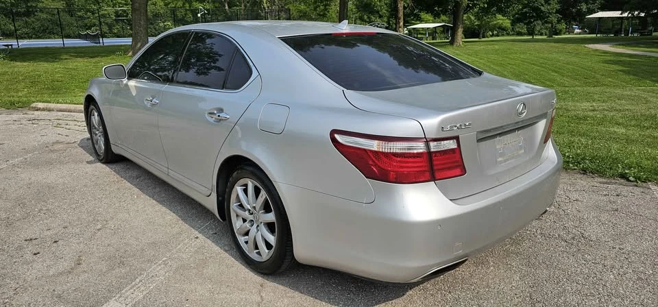 2008 Lexus LS 4th Gen - Image 4 of 19