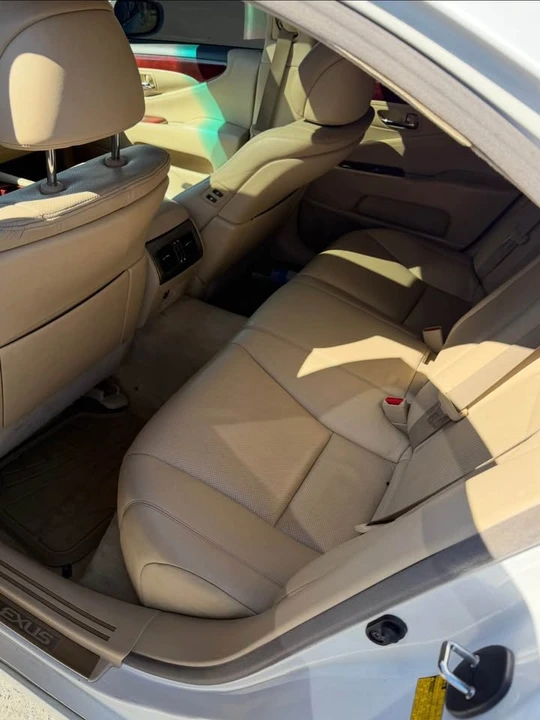 2008 Lexus LS 4th Gen - Image 5 of 5