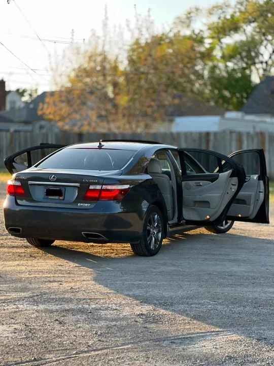2008 Lexus LS 4th Gen - Image 13 of 14