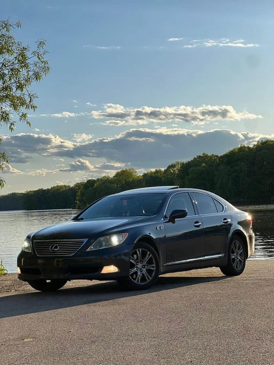 2008 Lexus LS 4th Gen - Image 4 of 19