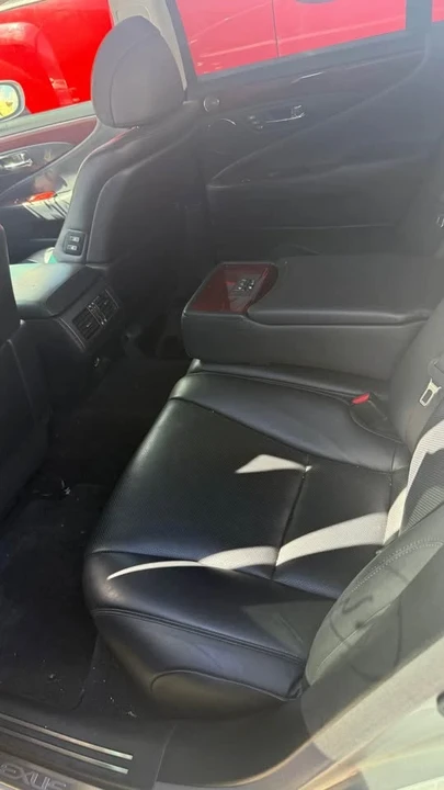 2008 Lexus LS 4th Gen - Image 6 of 11