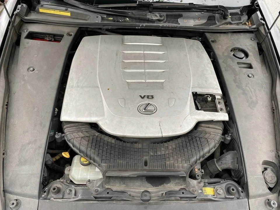 2008 Lexus LS 4th Gen - Image 2 of 3