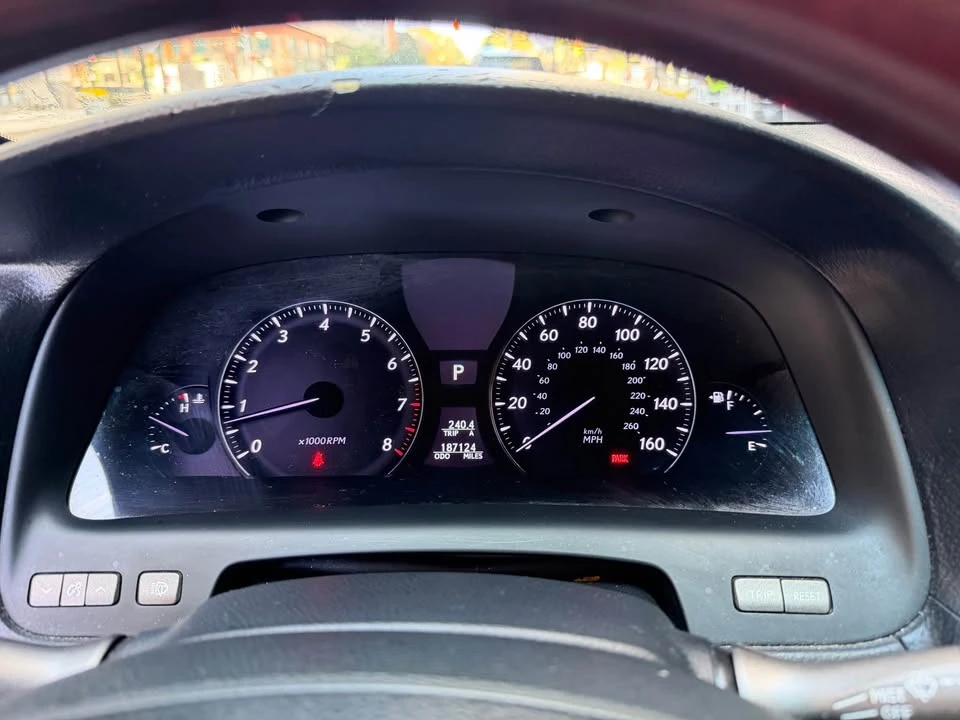 2008 Lexus LS 4th Gen - Image 18 of 18