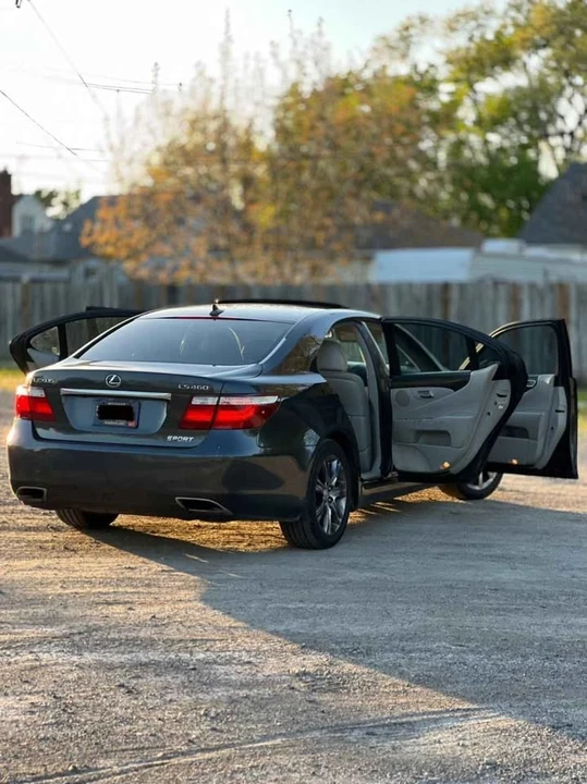 2008 Lexus LS 4th Gen - Image 2 of 14
