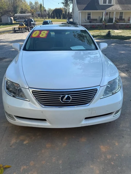 2008 Lexus LS 4th Gen - Image 7 of 13