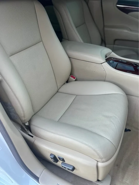 2008 Lexus LS 4th Gen - Image 14 of 14