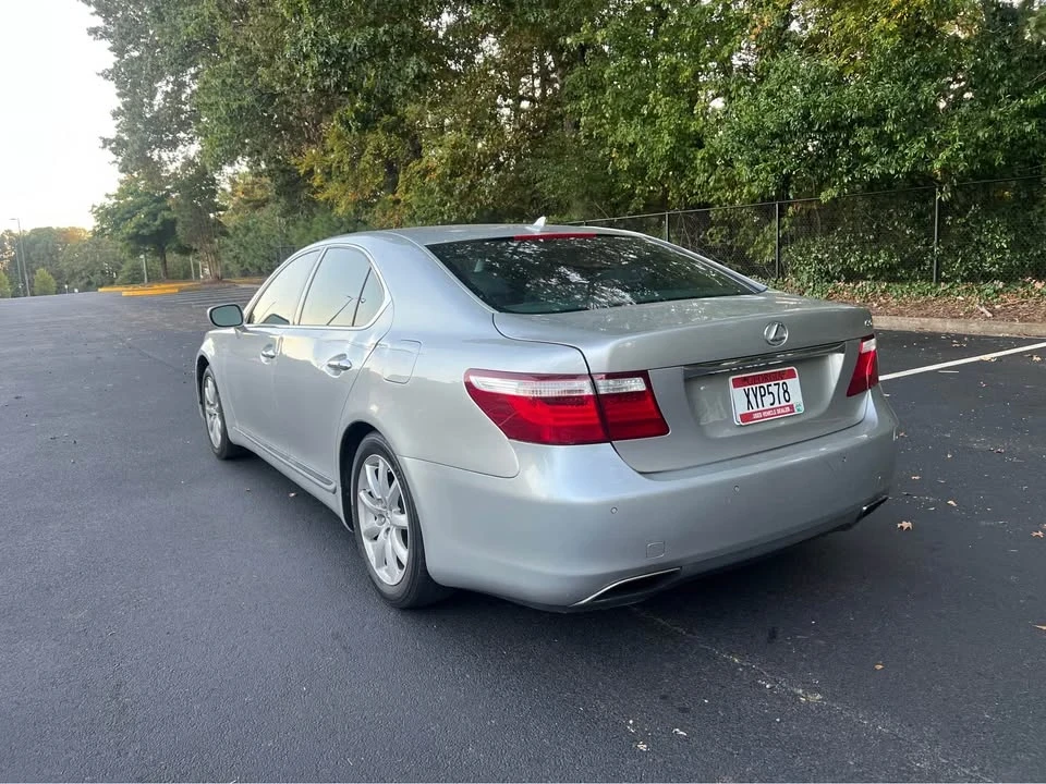 2008 Lexus LS 4th Gen - Image 3 of 16