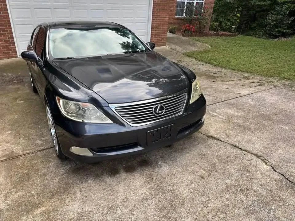 2008 Lexus LS 4th Gen - Image 3 of 8