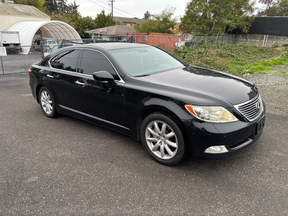 2008 Lexus LS 4th Gen - Image 2 of 20