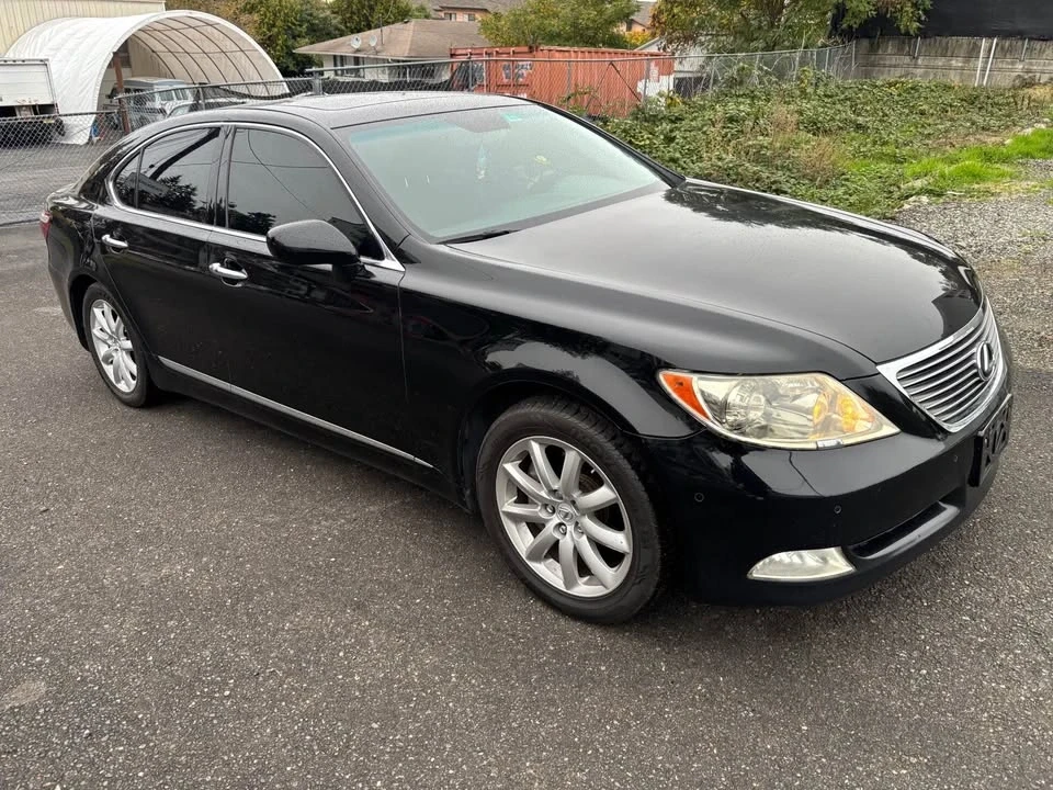 2008 Lexus LS 4th Gen - Image 10 of 20