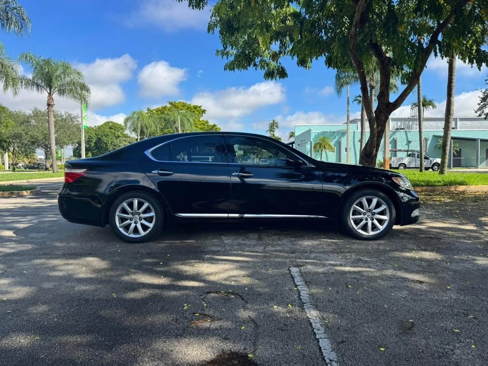 2008 Lexus LS 4th Gen - Image 6 of 18
