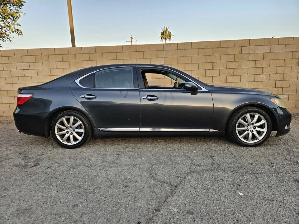 2008 Lexus LS 4th Gen - Image 7 of 14